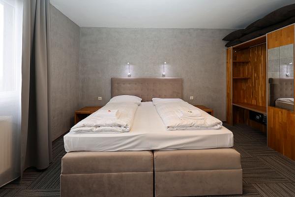 Appartement mit Kingsizebett (Schlafbereich)